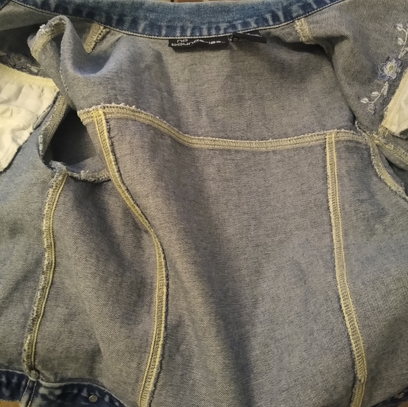 No Boundaries jean jacket - Picture 6 of 7